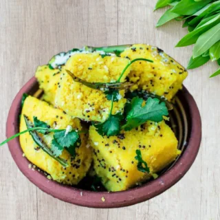 Khaman From Amit Farsan GambhoiMart